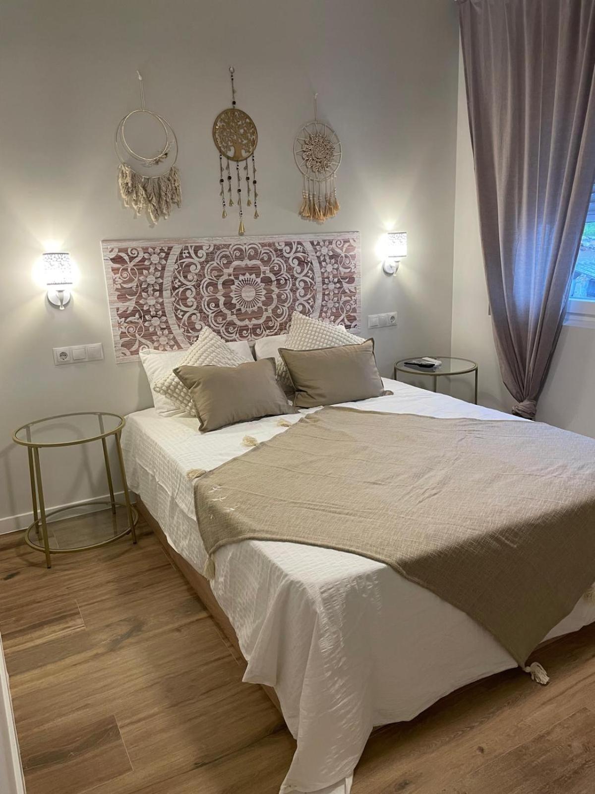 Maison d'hôtes La Sonrisa De Niki à Torrejon de Velasco Extérieur photo